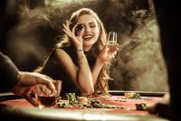 Noviladies: Live καζίνο με γυναικείο άρωμα