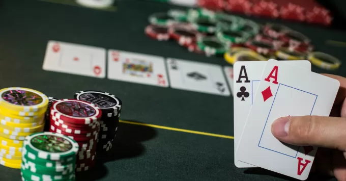 4 ξεκαρδιστικά περιστατικά σε τουρνουά πόκερ