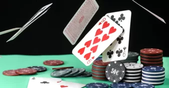 koryfaia-mystika-apo-epaggelmaties-toy-poker