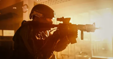 drones-elikoptera-kai-komanto-to-chroniko-tis-epidromis-se-istoriko-poker-klamp-tis-stokcholmis