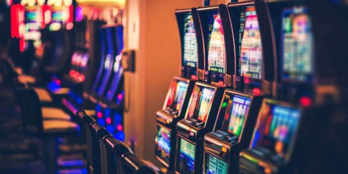 Μπορώ να παίξω με ασφάλεια σε ένα online καζίνο live στην Ελλάδα;